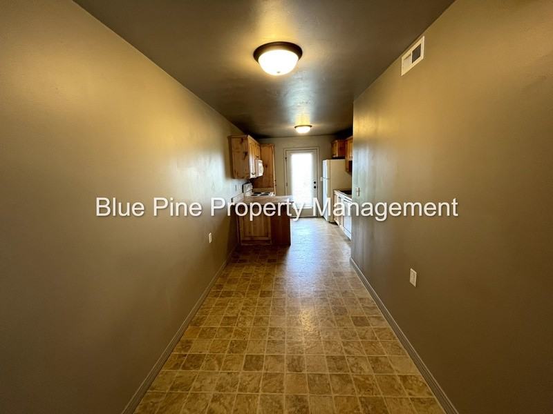 2866 Hunters Loop #503 - Photo 4 of 12