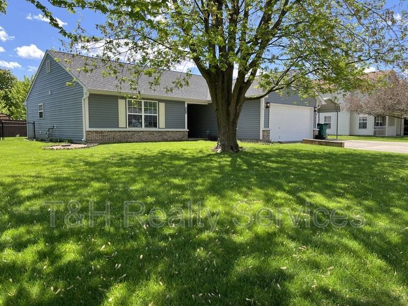 1205 Thomas Dr - Photo 2 of 27