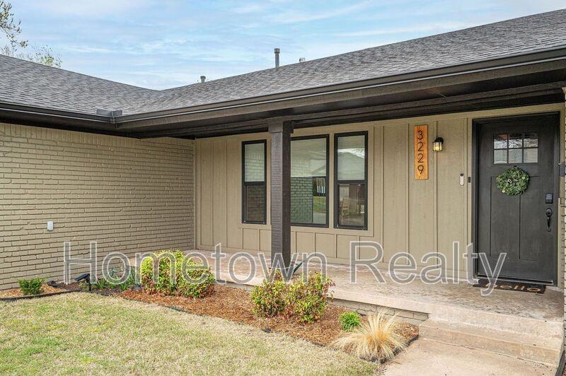 3229 Nw 62nd St - Photo 2 of 41