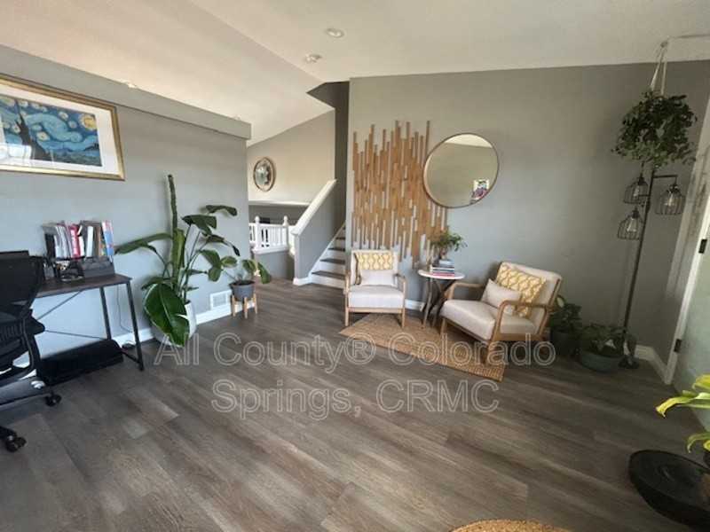 6160 Grand Mesa Dr - Photo 2 of 18
