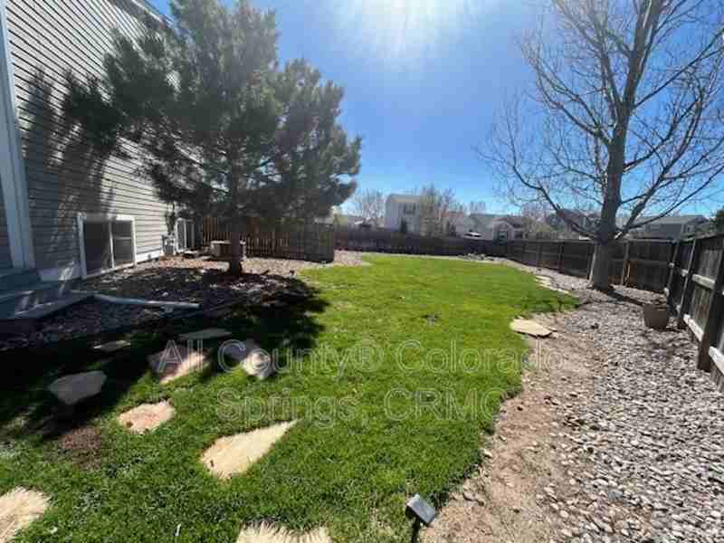 6160 Grand Mesa Dr - Photo 6 of 18