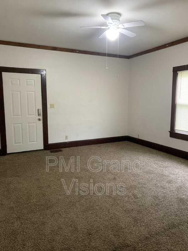 1519 2nd St - Photo 3 of 26