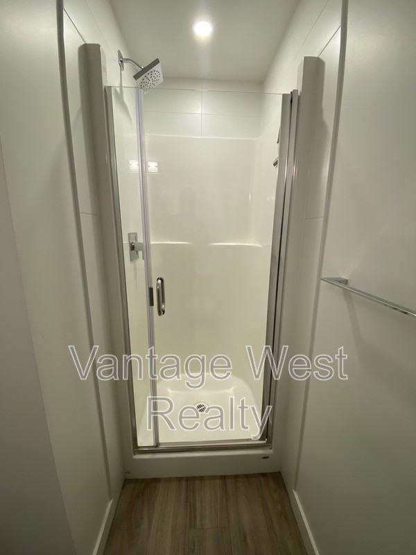 3201 Richter St - Photo 5 of 14