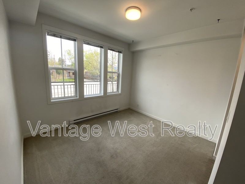 3201 Richter St - Photo 7 of 14