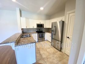 2500 Shoreline Dr - Photo 1 of 1