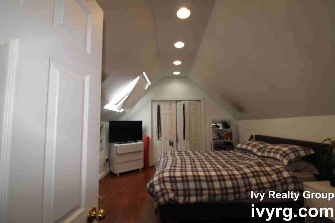 23 Cutter St #2 - Photo 4 of 11