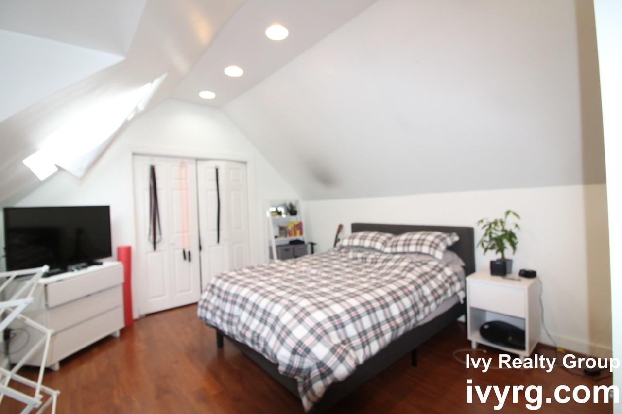 23 Cutter St #2 - Photo 7 of 11