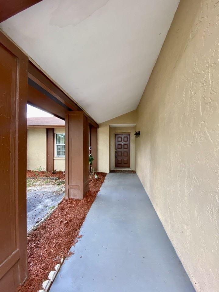 13931 Pathfinder Dr - Photo 3 of 24