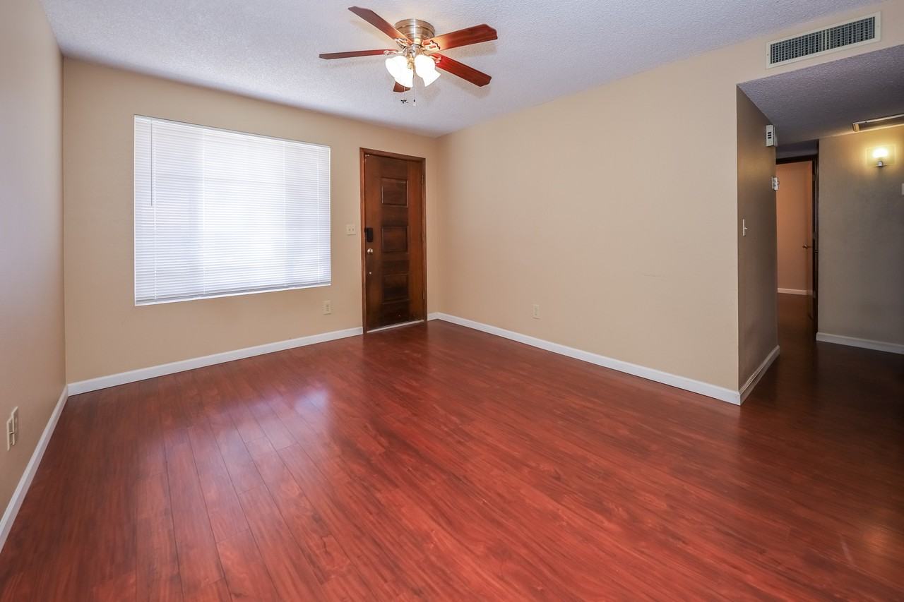 4164 W Firethorn St - Photo 4 of 25