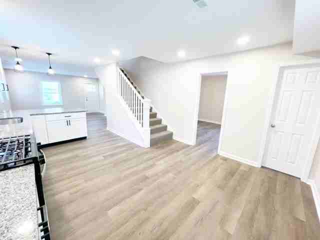 4501 Norwaldo Ave - Photo 3 of 16