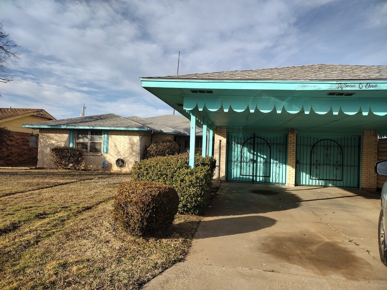 1501 Sw Monroe Ave #NA - Photo 3 of 34
