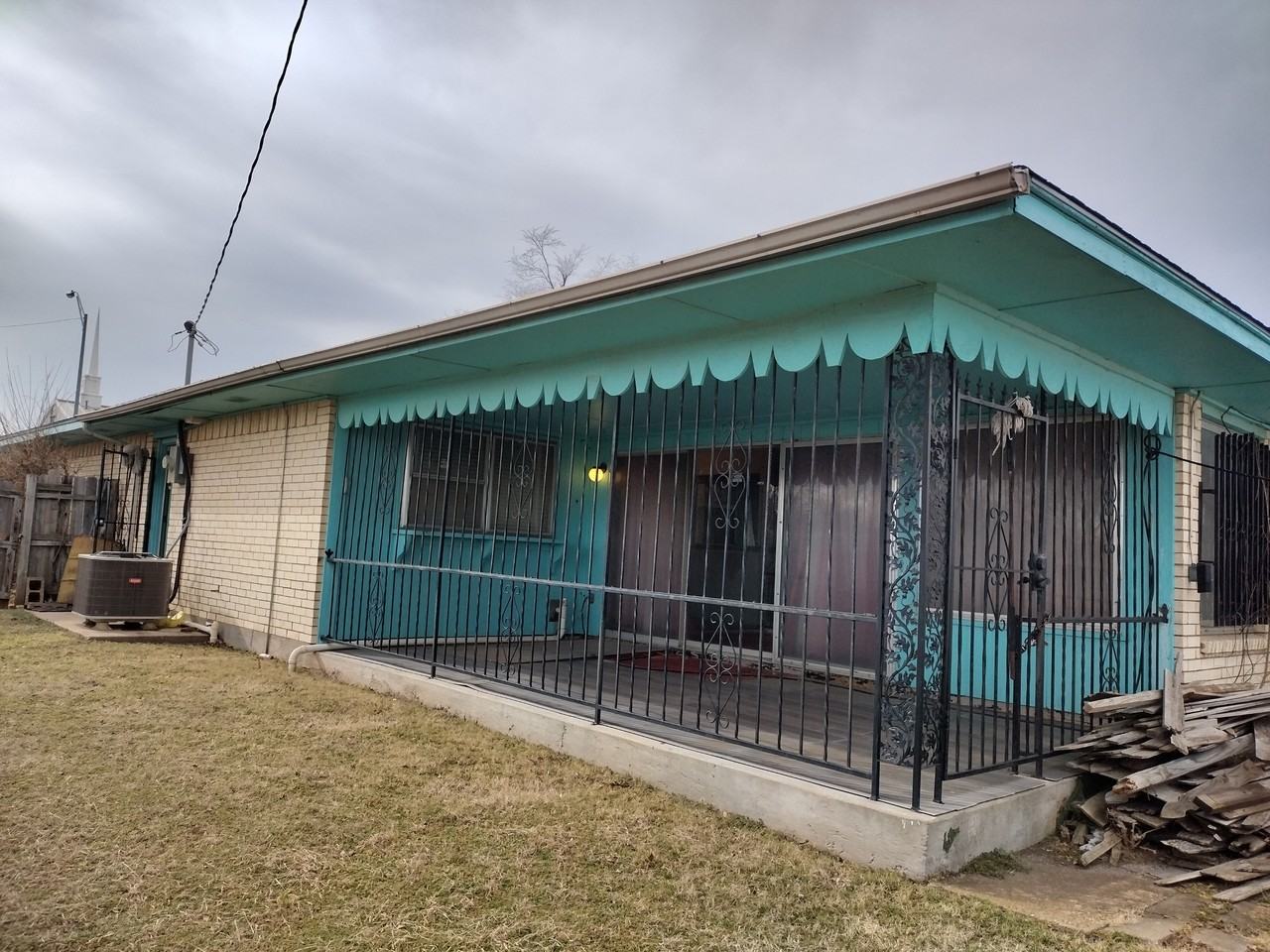 1501 Sw Monroe Ave #NA - Photo 5 of 34