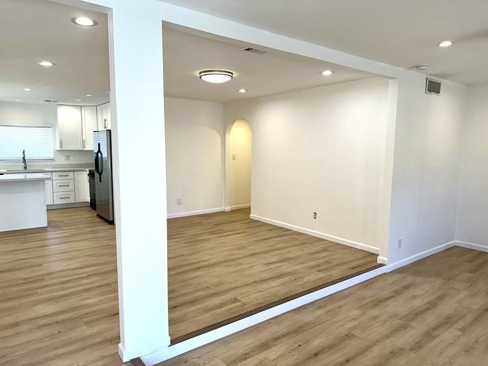 1822 W Natal Ave - Photo 2 of 29