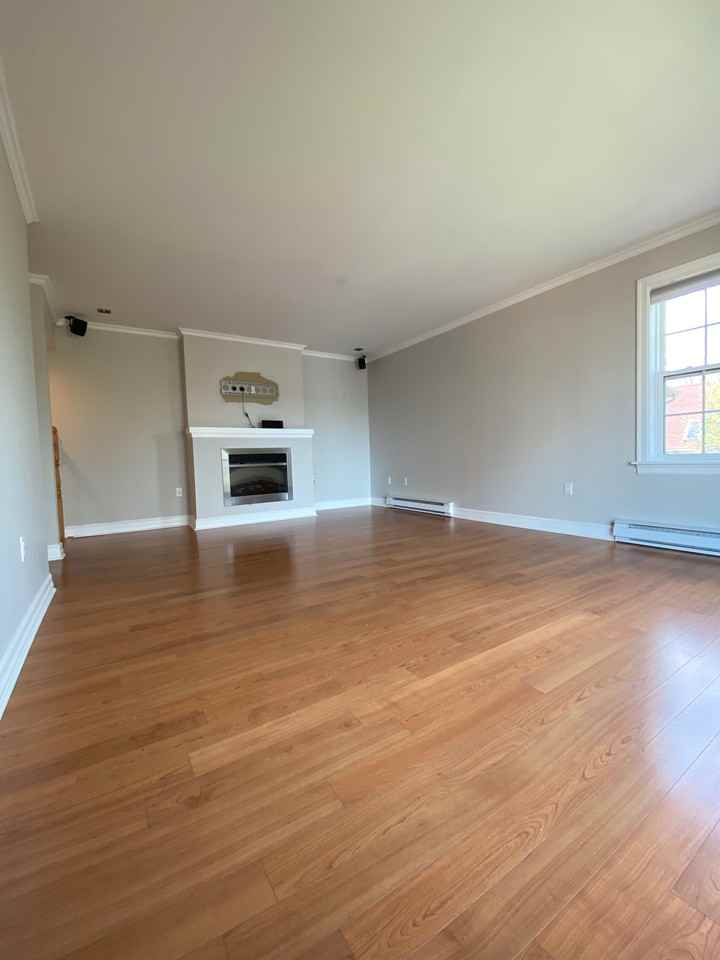 5413 Saunders Lane - Photo 3 of 21