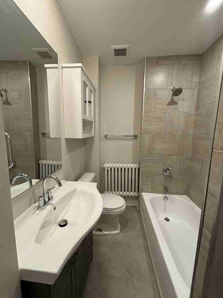 157 Laval Street - Photo 7 of 10