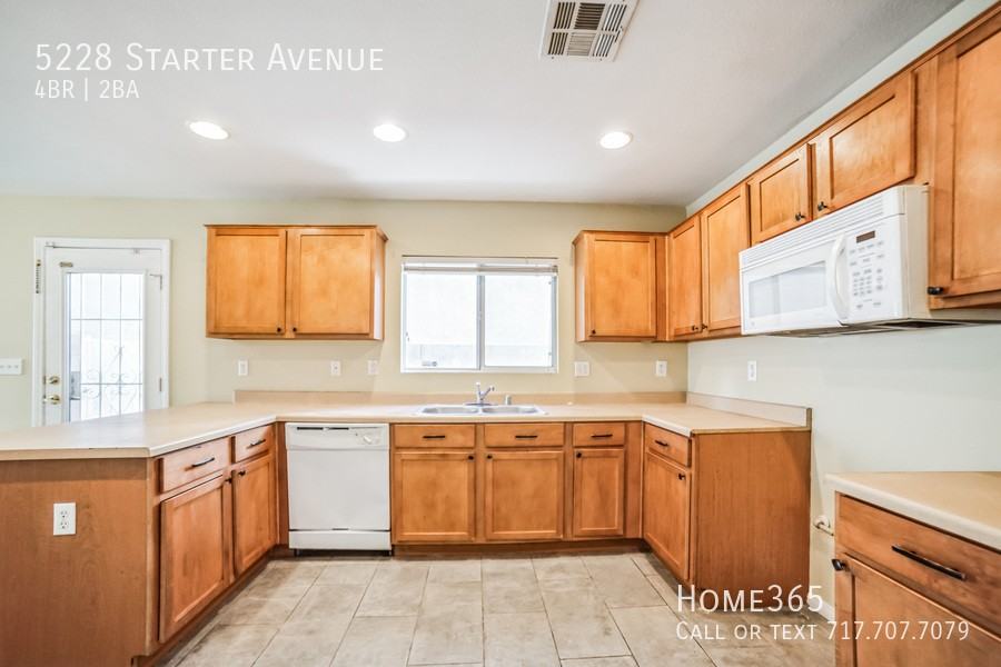 5228 Starter Ave - Photo 2 of 16