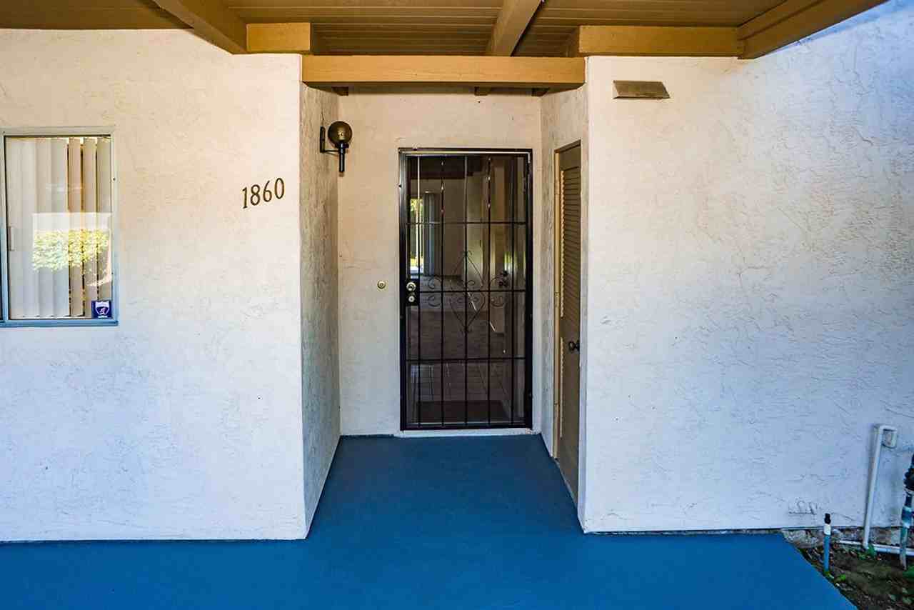 1860 Fairway Circle Dr - Photo 3 of 27