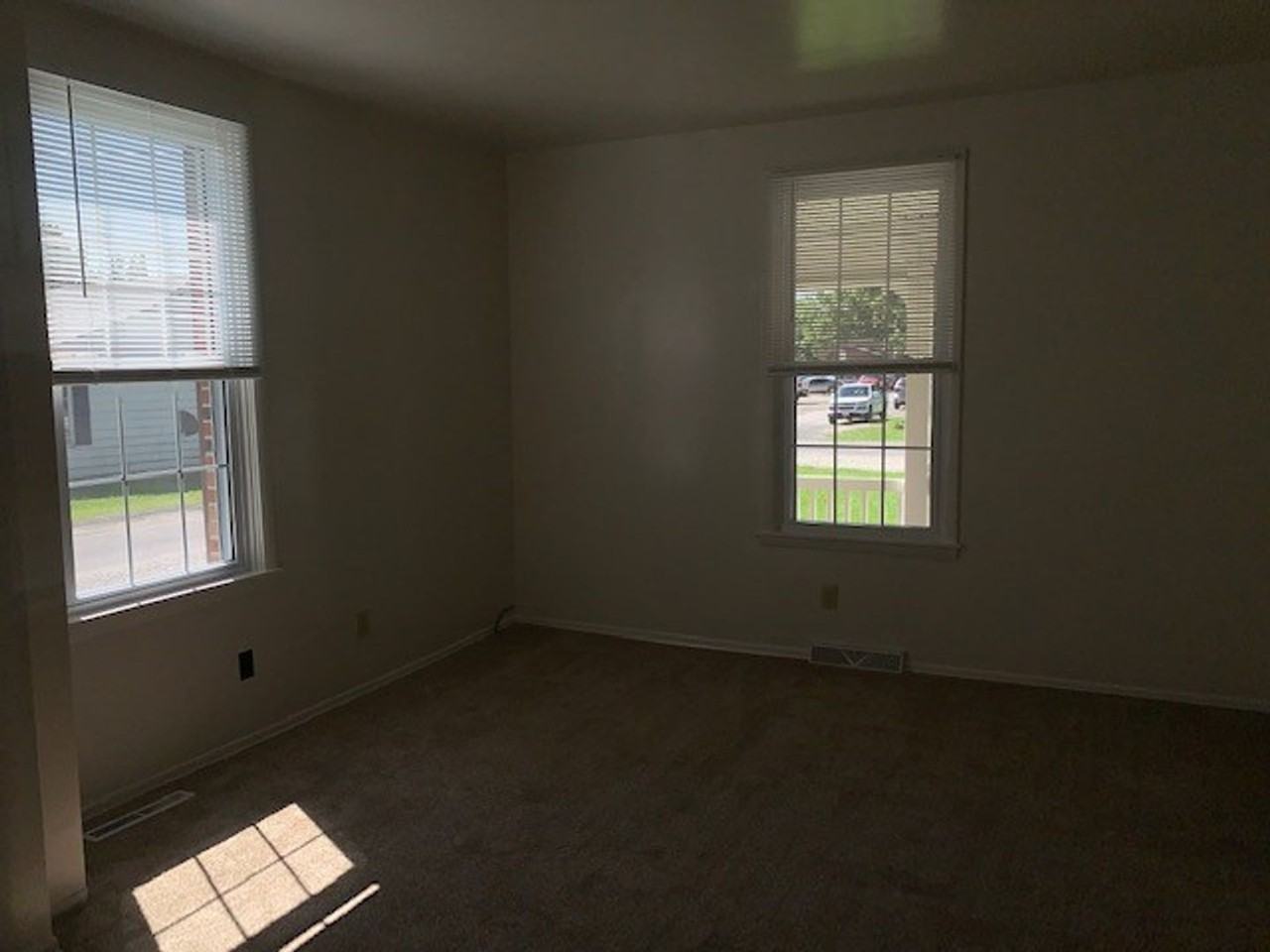 803 W Church St - Photo 2 of 30