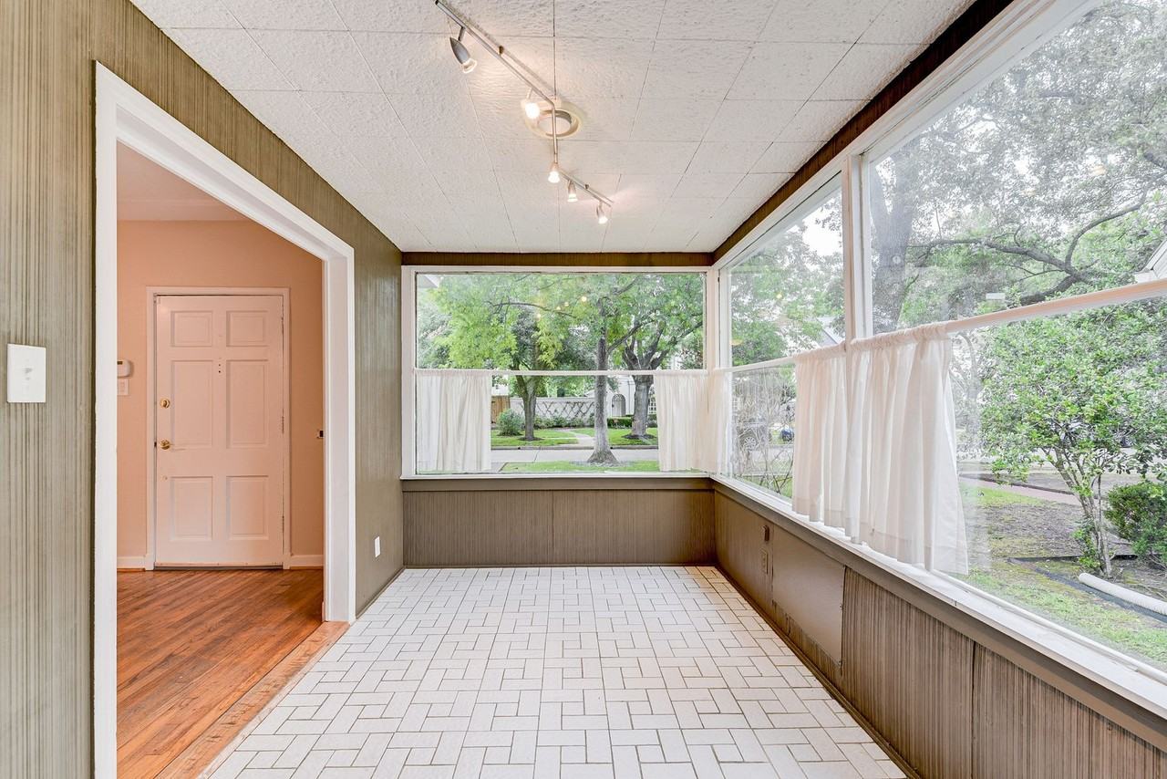 2719 Arbuckle St - Photo 3 of 29