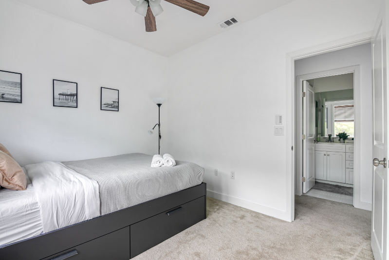 1110 Makena Way - Photo 7 of 31