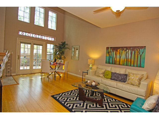 2602 Heritage Park Cir - Photo 3 of 18