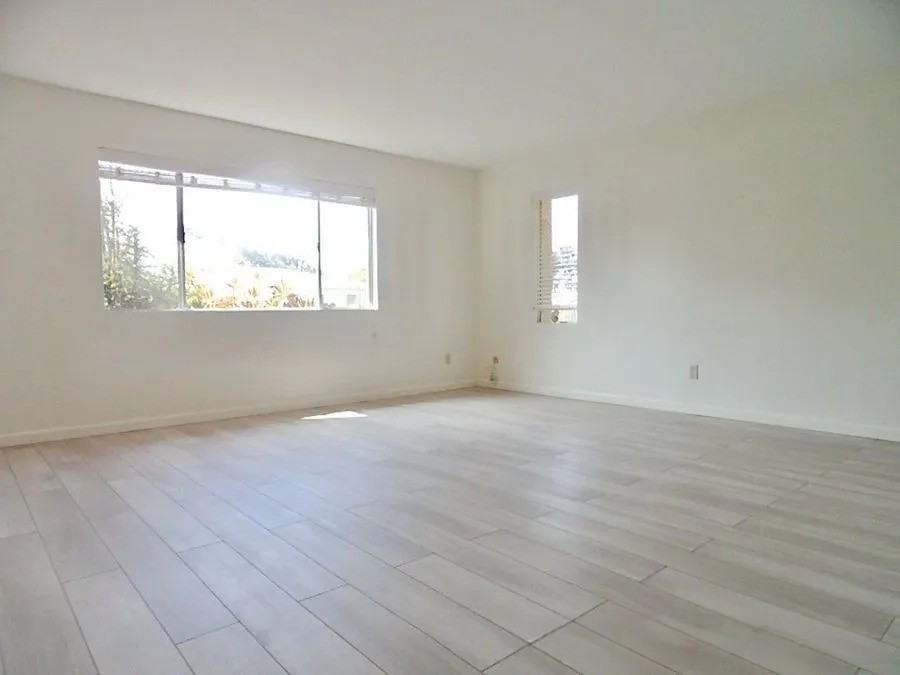 190 Evergreen Ave #A - Photo 3 of 21