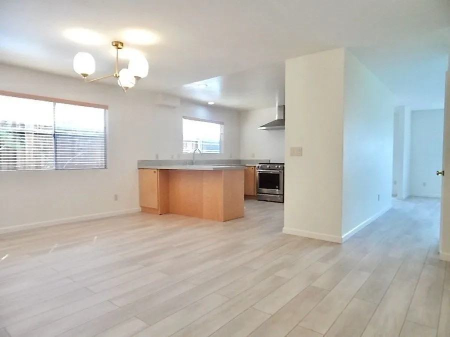 190 Evergreen Ave #A - Photo 7 of 21