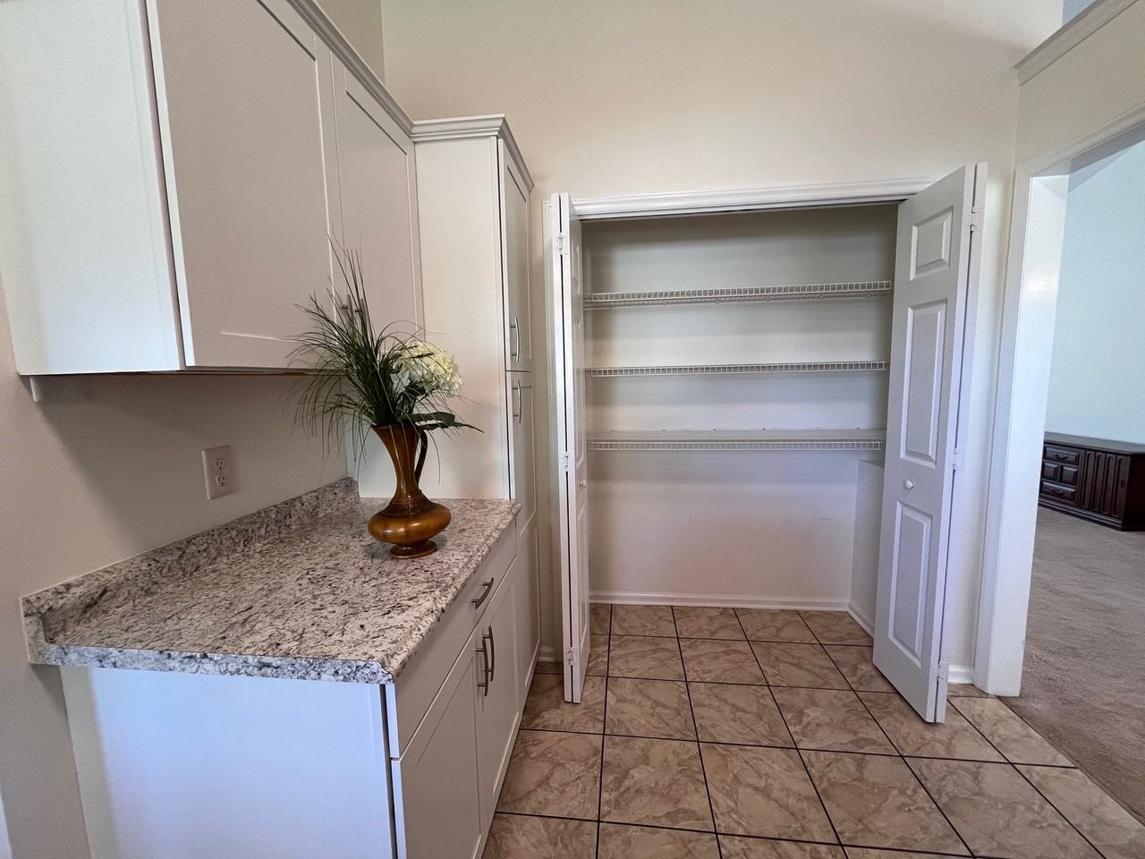 2753 Joyce Ct #NA - Photo 7 of 13