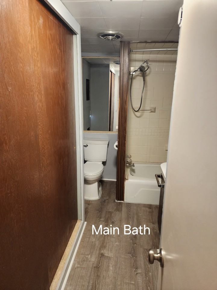 134 E South St #NA - Photo 5 of 9