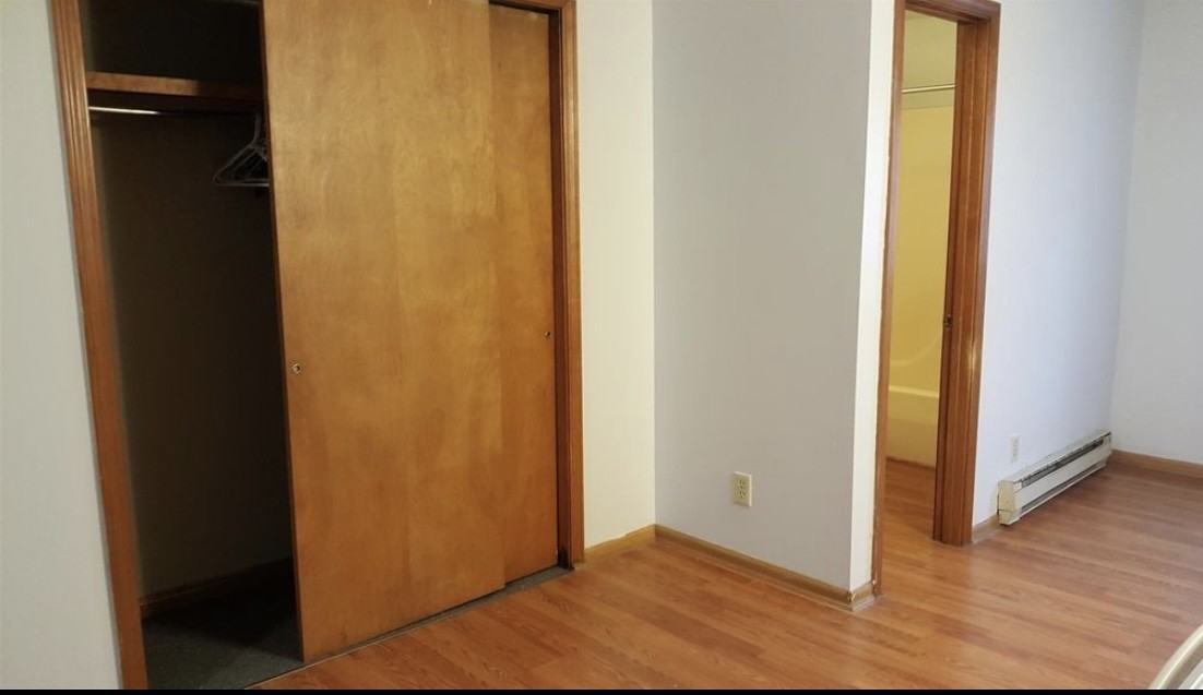 1004 Seminary St #2 - Photo 3 of 7