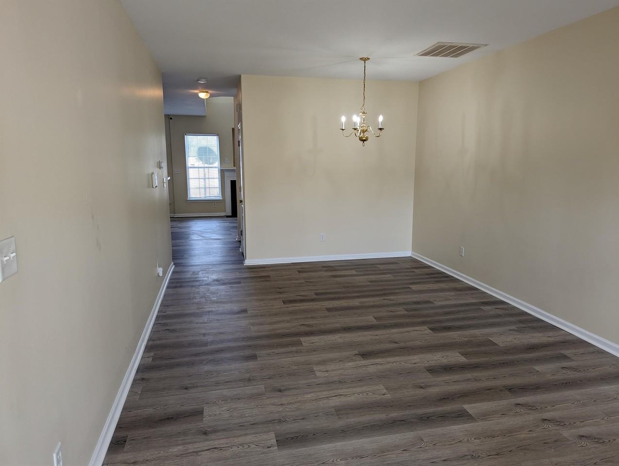 3817 Braswell Cir #1 - Photo 5 of 37