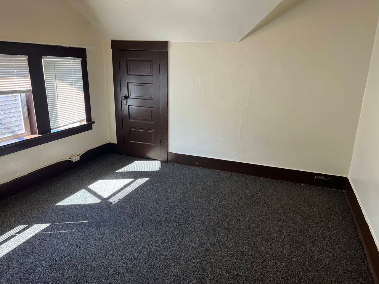 PP | 17th - Photo 2 of 16