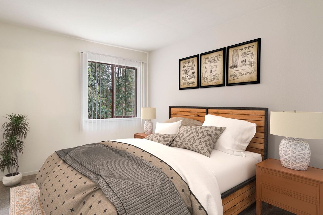 WOODSIDE - Photo 5 of 10