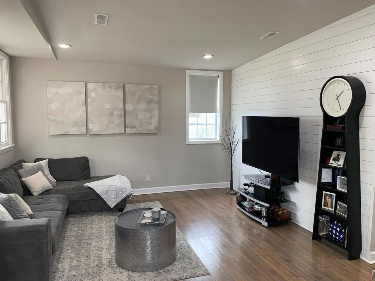 965 Main St - Photo 3 of 23