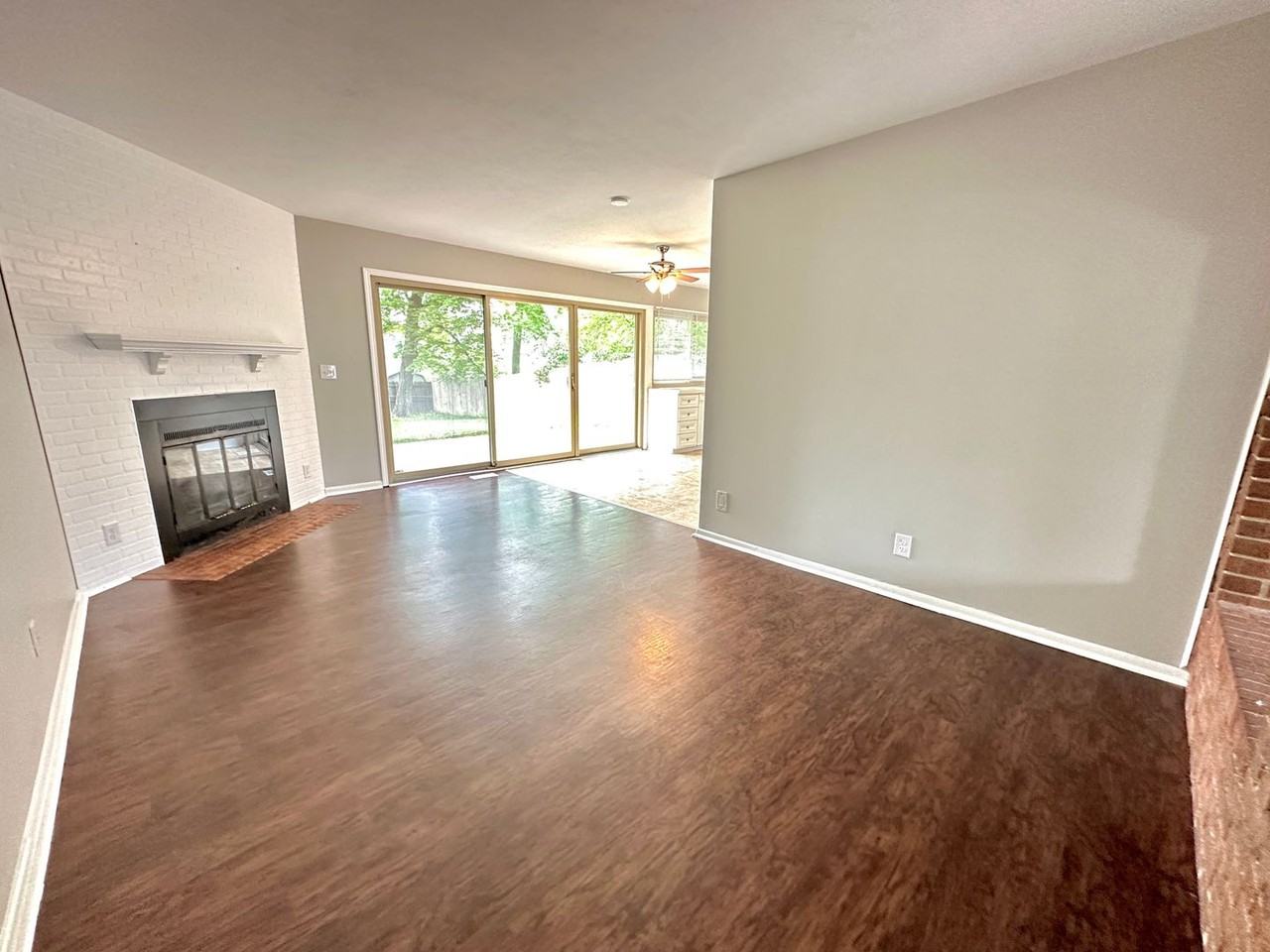 130 Timberwood Ln - Photo 4 of 20