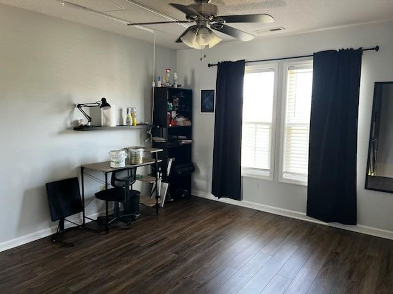 105 Willard Way - Photo 3 of 35