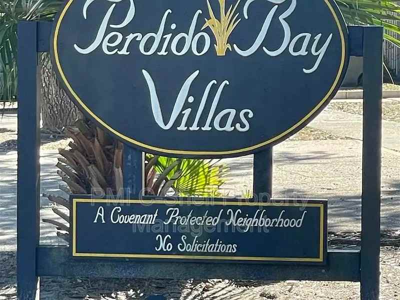 4730 Huron Dr - Photo 7 of 26