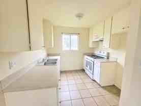 700 E Main St - Photo 1 of 1