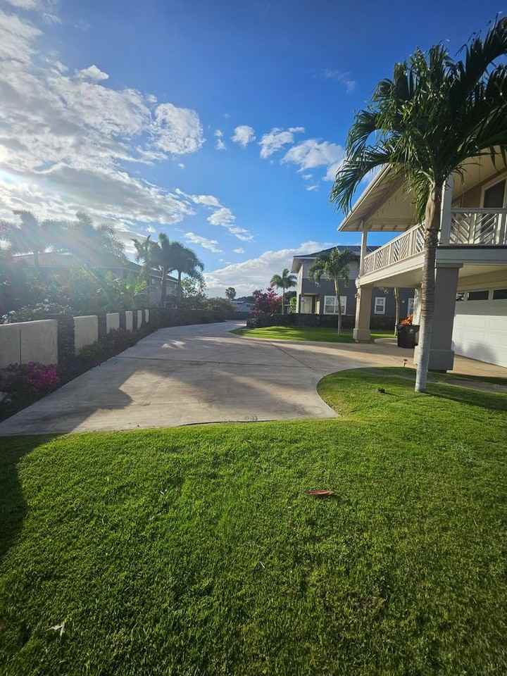 142 Moana Ave - Photo 2 of 35