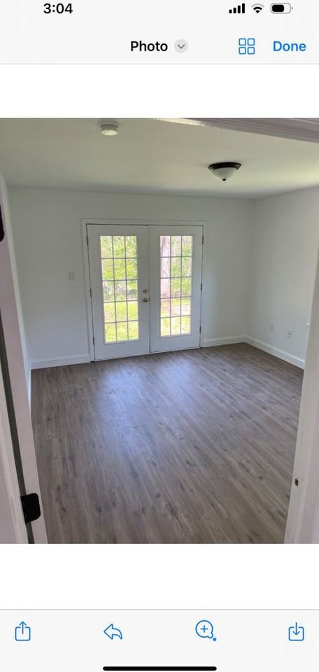 49 Chase Ave - Photo 2 of 8