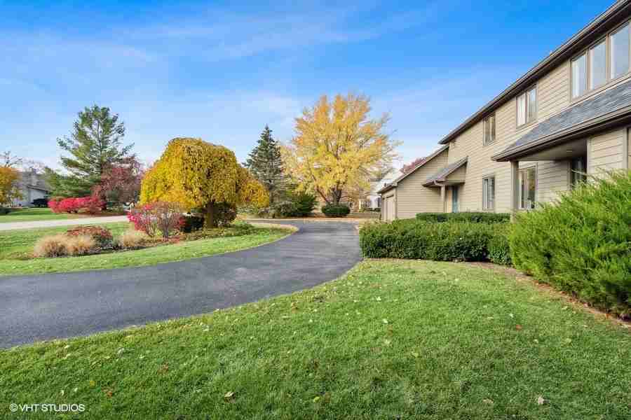 127 Glen Rd #NA - Photo 3 of 36
