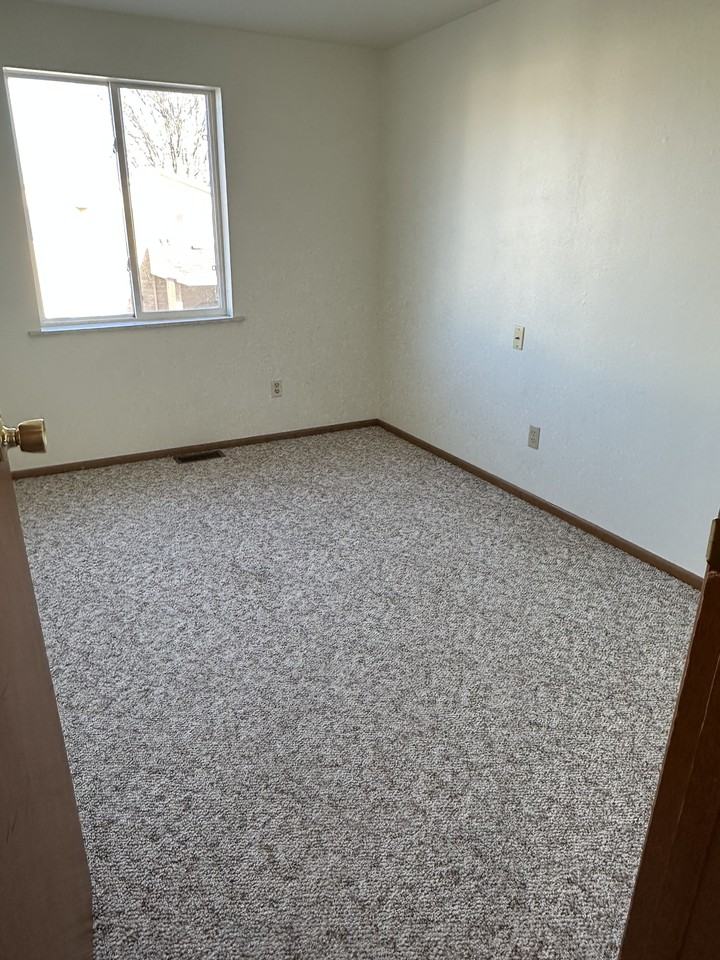 16 Florentine Ct #NA - Photo 5 of 25