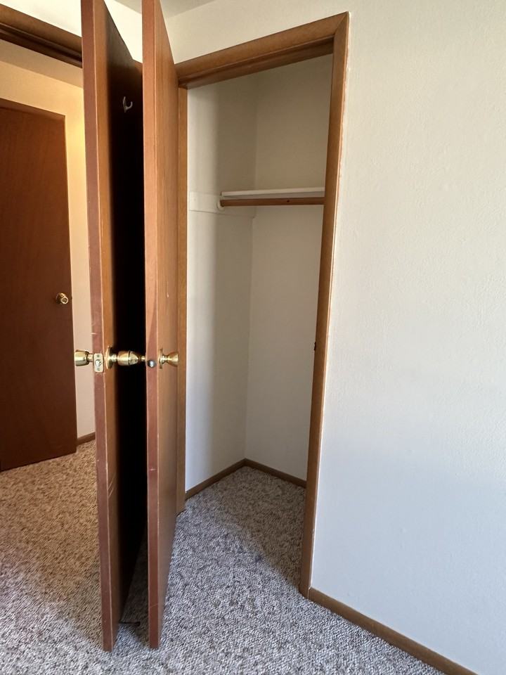 16 Florentine Ct #NA - Photo 6 of 25