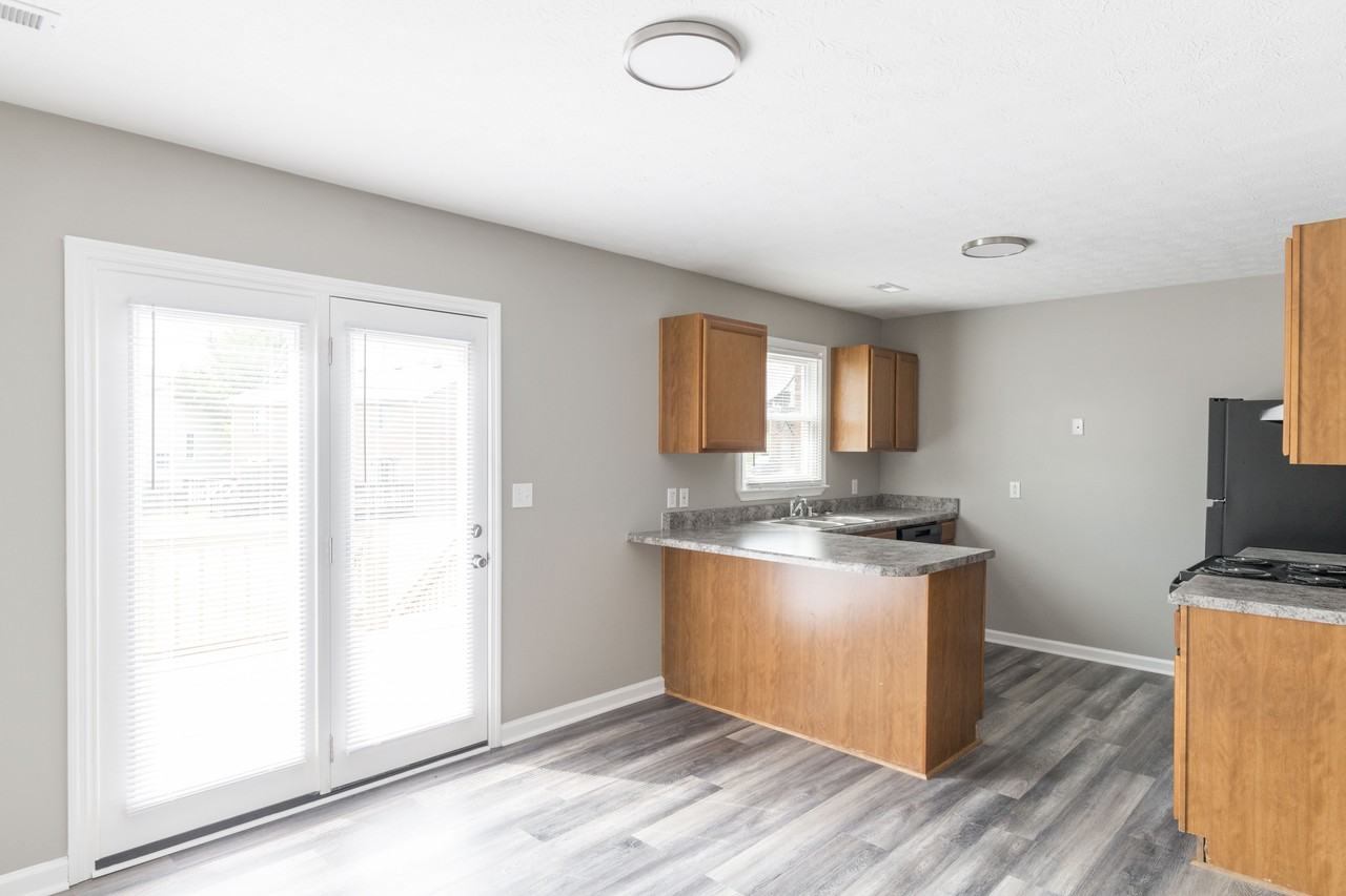 202 S Keeneland Dr #A - Photo 5 of 20