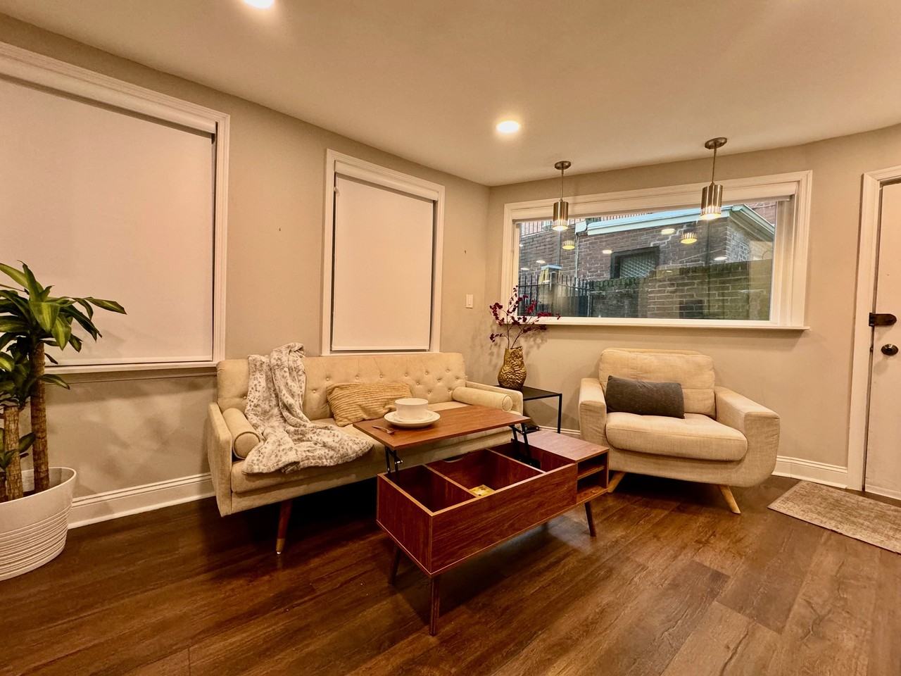 320 South 16th Street #2R - Photo 3 of 23