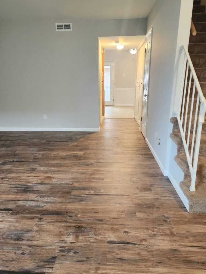 4285 Burnett Walk #NA - Photo 6 of 11