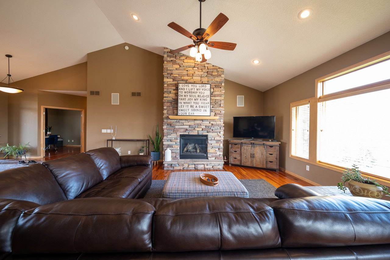 6531 Century Ln #1 - Photo 4 of 47