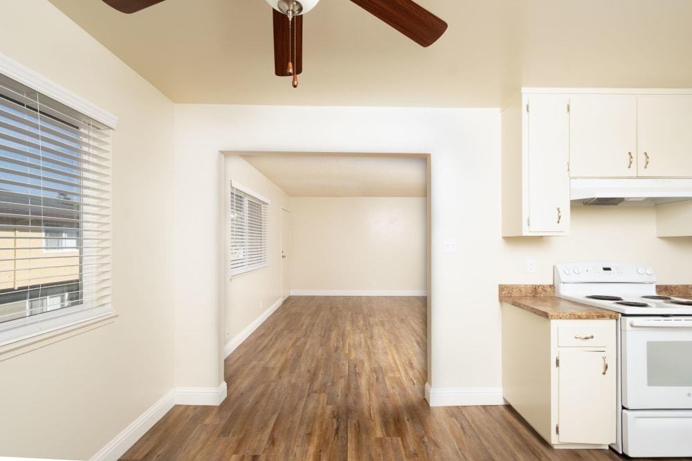 2777 Marina Blvd - Photo 2 of 11