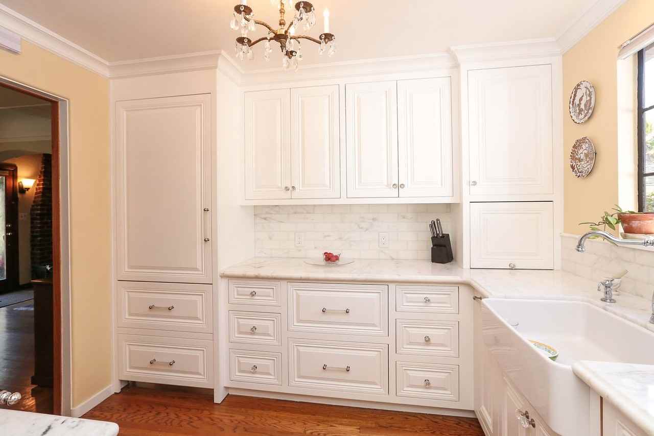 686 Vera Cruz Ave - Photo 3 of 18