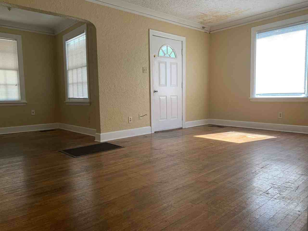 3734 Kearney Ave - Photo 2 of 12